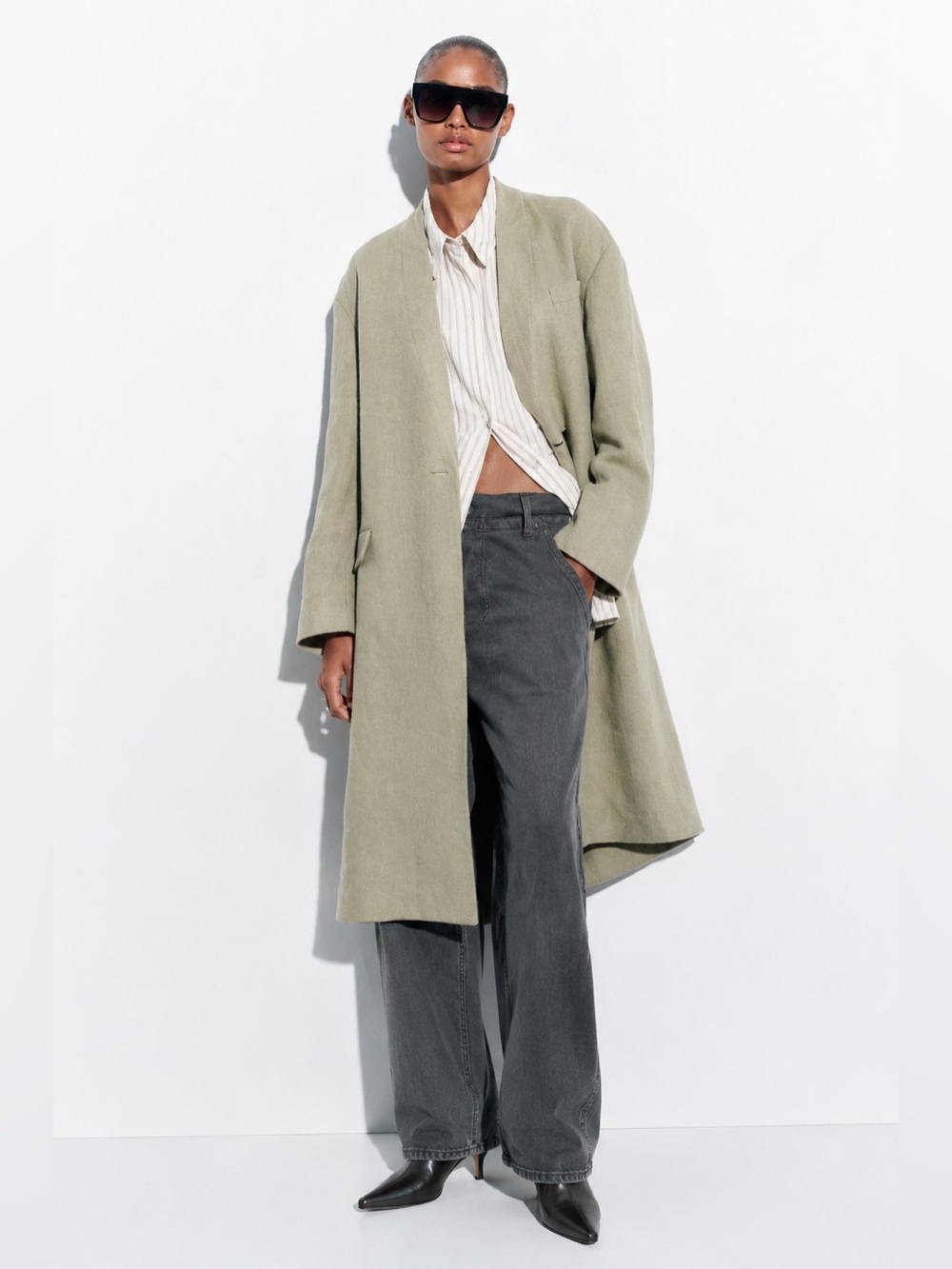 NEW Fall  🍁 ZARA  100%  LINEN LIGHT WEIGHT Coat size L 
🚨FINAL PRICE NO DISCOUNT - Picture 4 of 10